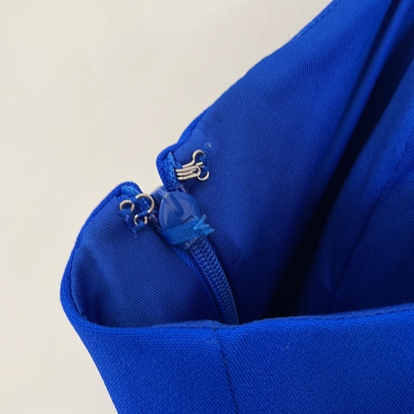 🔵BLUE CUT OUT DRESS 🔵 - Picture 3 of 4